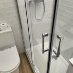 Substituir banheira por base de duche preço