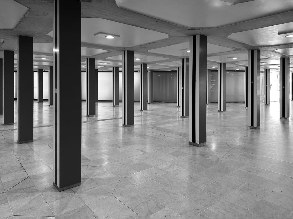 Remodelação e construção civil em Portugal: empresa de pavimentos industriais | Foto Pexels: Dimitri Saveniers